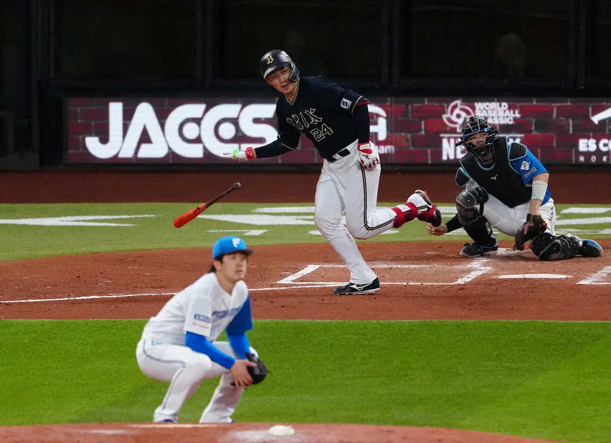 【画像・写真】パCS1st＜日・オ（2）＞3回、北山（下）から勝ち越し3ランを放つ紅林（撮影・木村　揚輔）