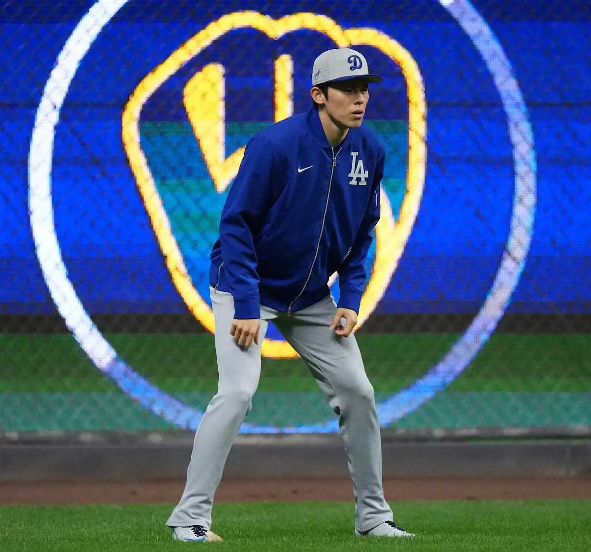 【画像・写真】大谷翔平はフリー打撃行わず室内ケージで調整　打撃コーチ「打順は1番。変わらない」　敵地で開幕前日練習