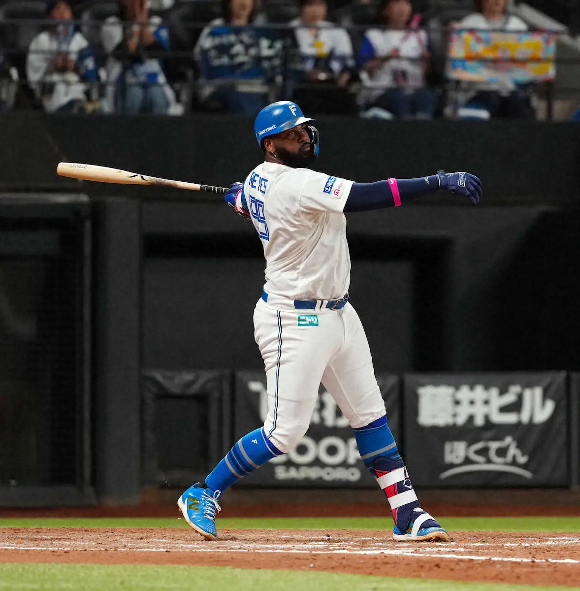 【画像・写真】新庄日本ハム　連勝で福岡へ　8回レイエス逆転打「ヨッシャー！とても幸せ」