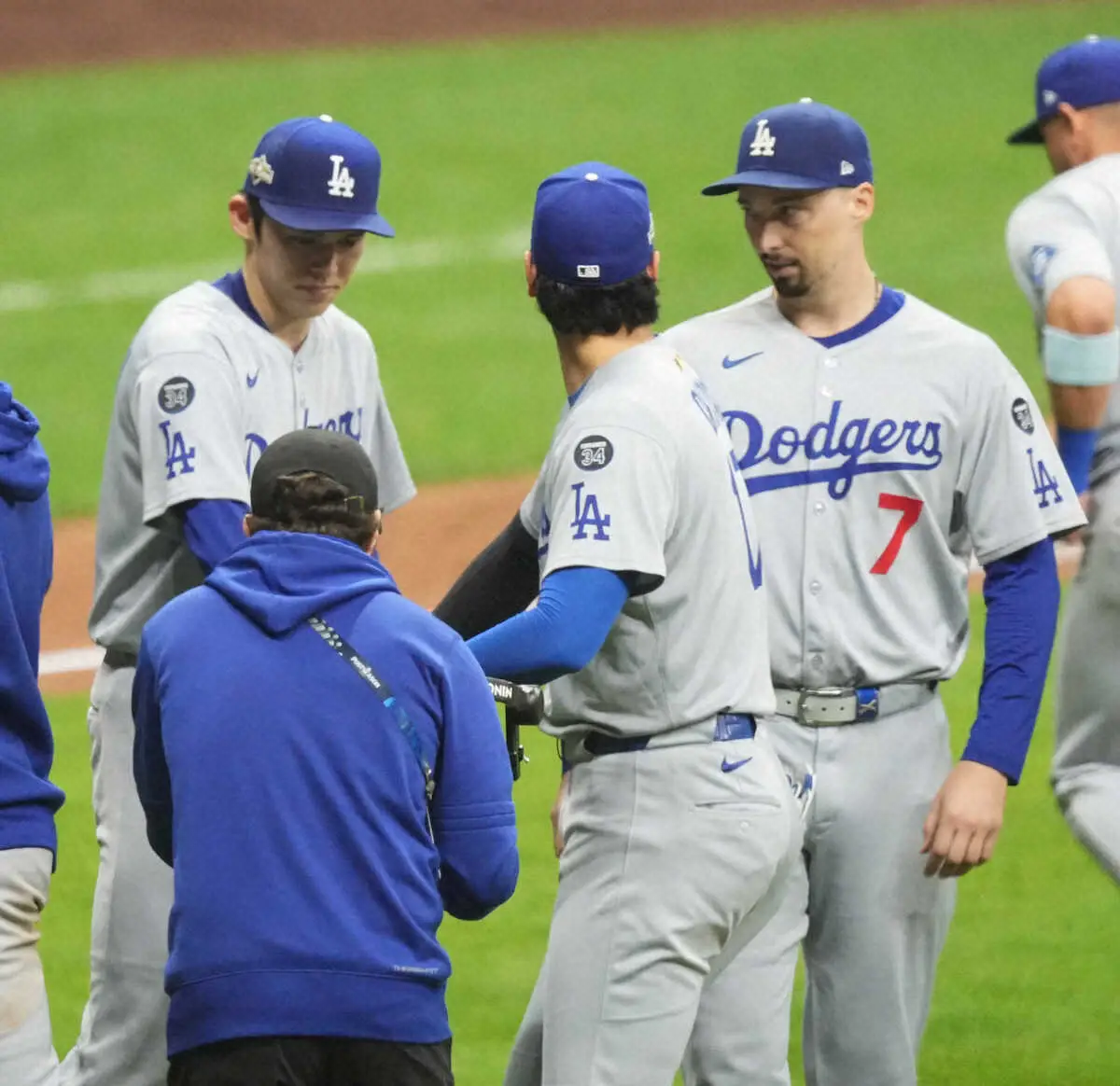 【画像・写真】ドジャース佐々木朗希　救援起用7戦目で初四球＆初失点　2/3回1安打2四球1失点も逃げ切り勝ち