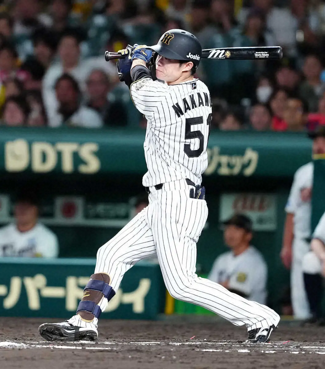 【画像・写真】阪神・中野が延長10回にPS初安打　劇的サヨナラ勝利で日本S進出に王手「凄くいい流れできている」