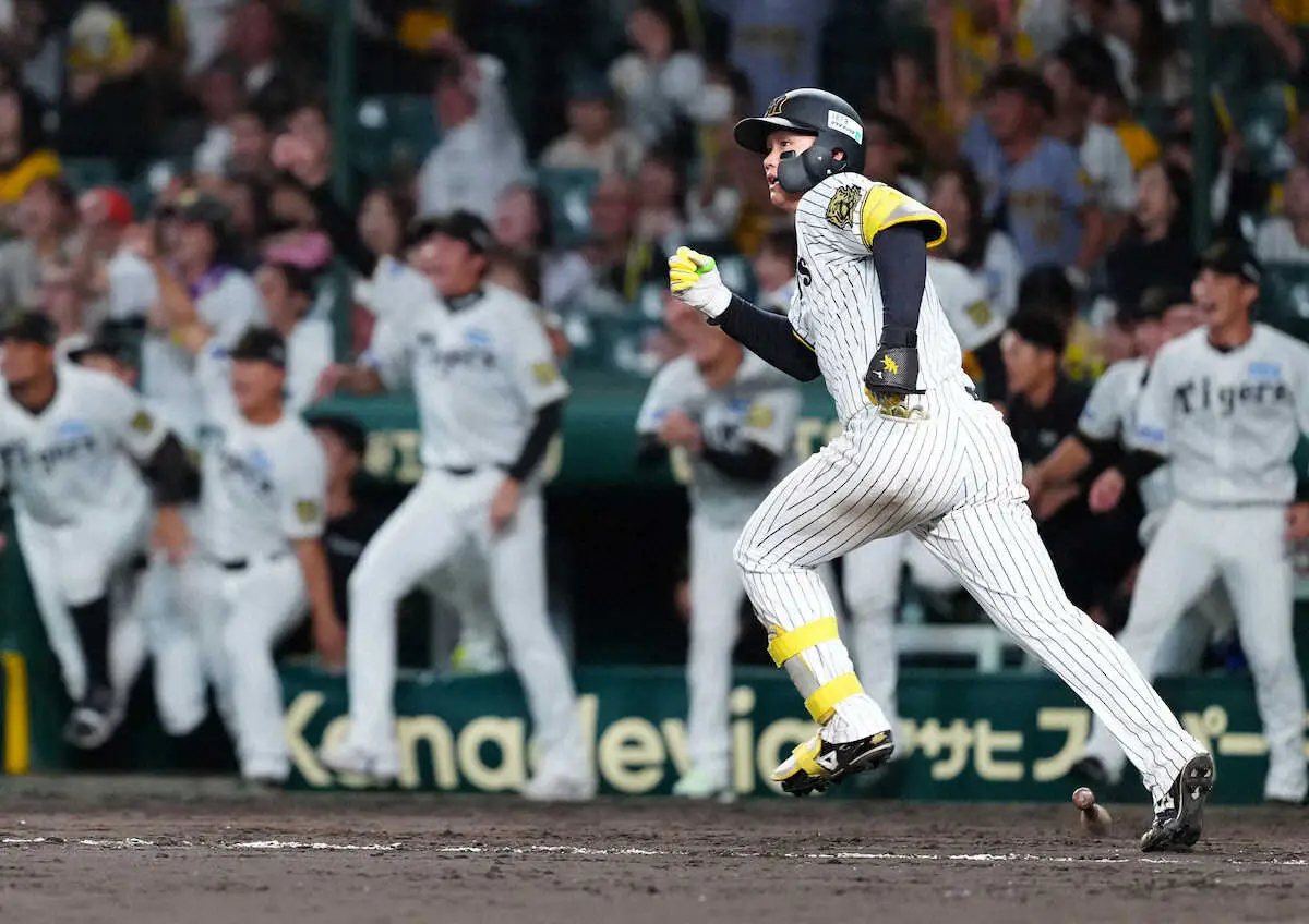 【画像・写真】森下のサヨナラ弾で歓喜！　阪神で一番“はしゃぎすぎ”？の選手がネットで話題「かわいすぎた」