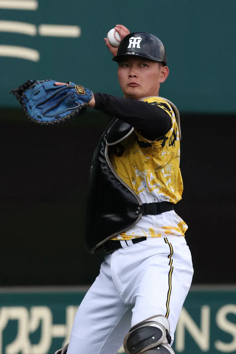 【画像・写真】阪神・町田が左示指PIP関節内骨折観血的手術　「来シーズンこそ戦力に」