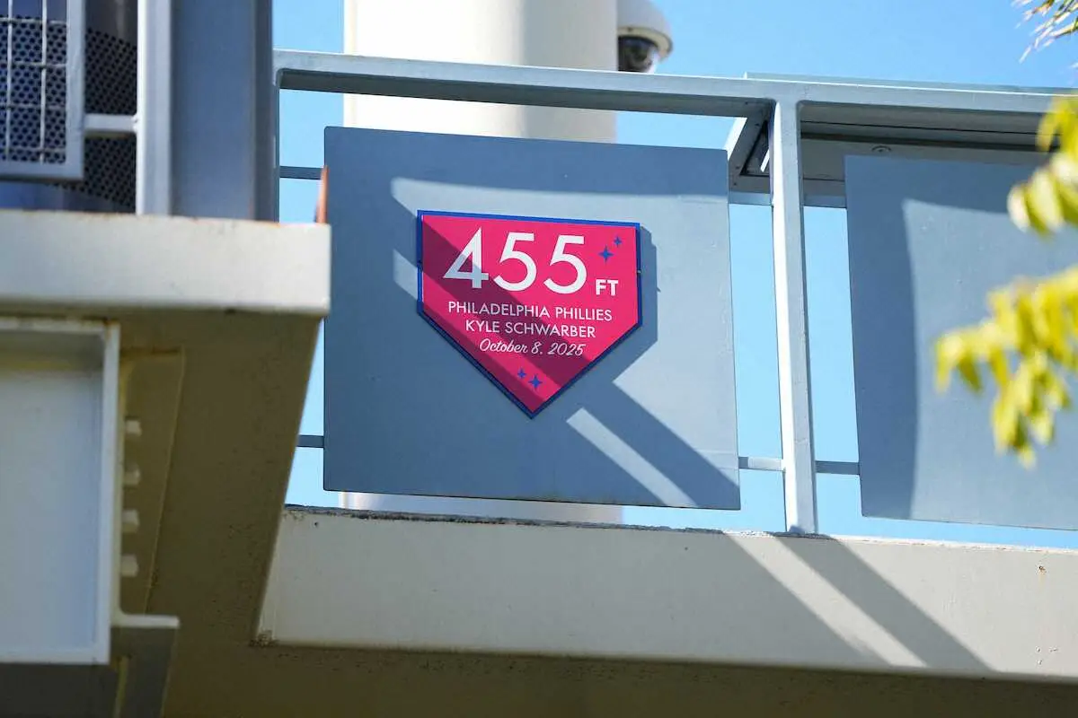 【画像・写真】ドジャース・大谷の場外弾　記念プレート設置か　スタジアム外壁裏側に