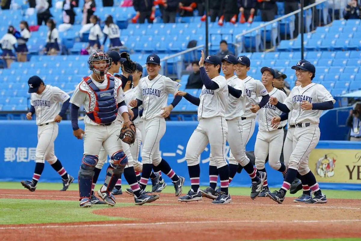 【画像・写真】国学院大　望みつないだ！23日青学大が敗れれば6季ぶりV　飯田が防御率0.00でタイトル獲得