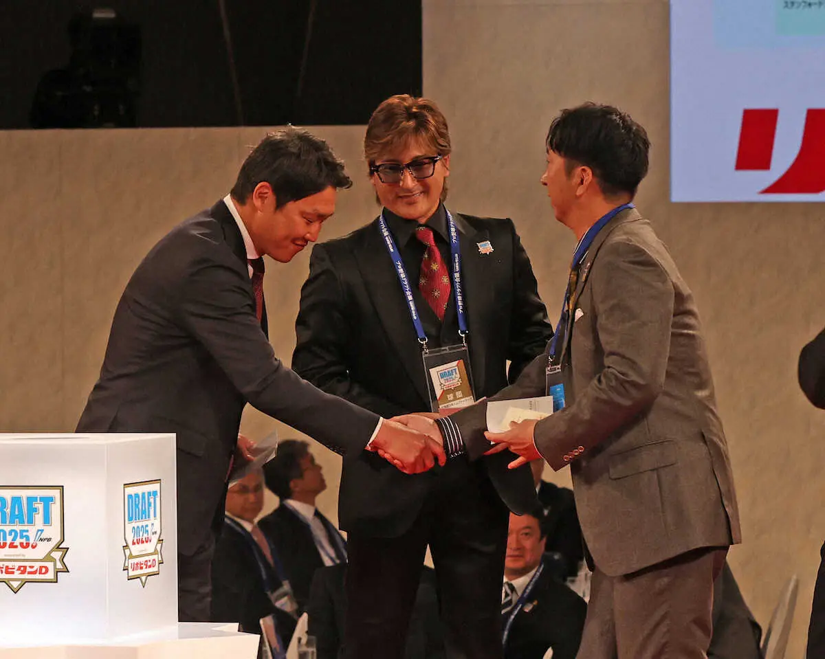 【画像・写真】【ドラフト会議】創価大・立石の大争奪戦　ネットでひそかに話題「ある意味全部阪神」「猛虎魂溢れる大会」