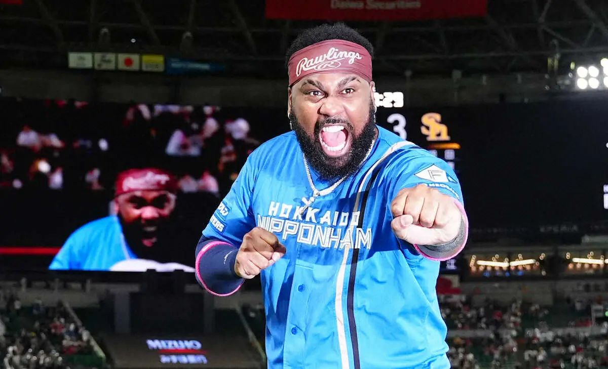 【画像・写真】楽天・浅村栄斗が「その3人はちょっと抜けているんじゃないですか」と話す現役スラッガーの名前