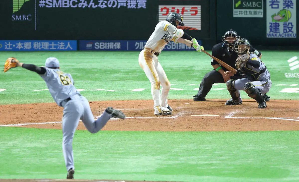 【画像・写真】ソフトバンク周東が日本S史上6人目の打撃妨害　1安打1得点1盗塁　5回の右翼大飛球はわずかに届かず