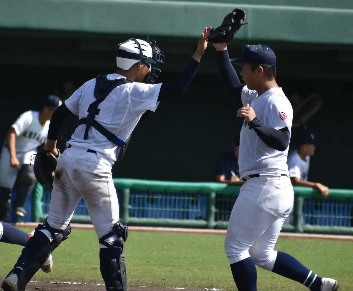 【画像・写真】夏日本一の沖縄尚学は1―0で辛勝8強　踏ん張ったエース末吉「冷静さを失わずやっていけたのは良かった」