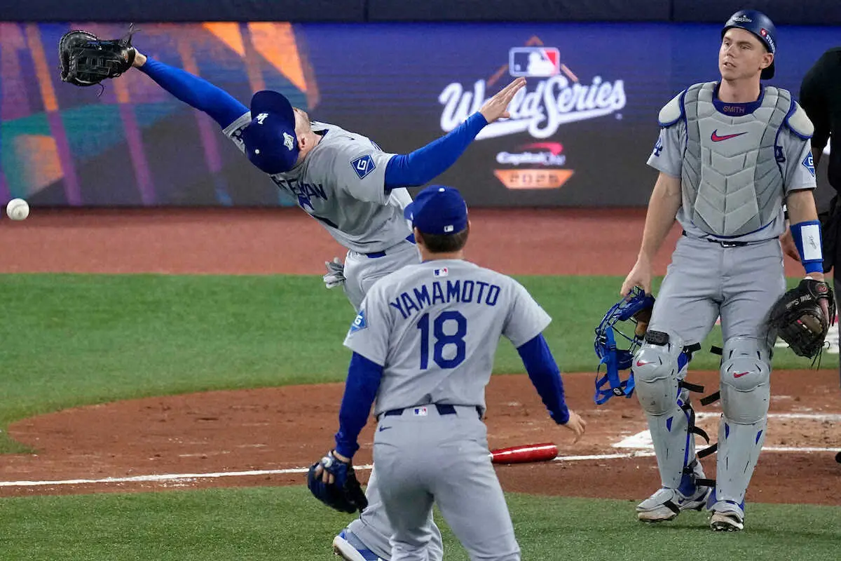 【画像・写真】なぜ山本由伸は2、3巡目の打線を抑えられるのか――「打者の反応を見て強みを出す」フリーマンが分析