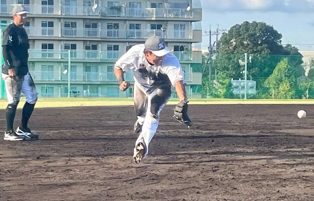 【画像・写真】ロッテ　秋季キャンプ2日目ますますハードに　サブロー監督「厳しく楽しく」