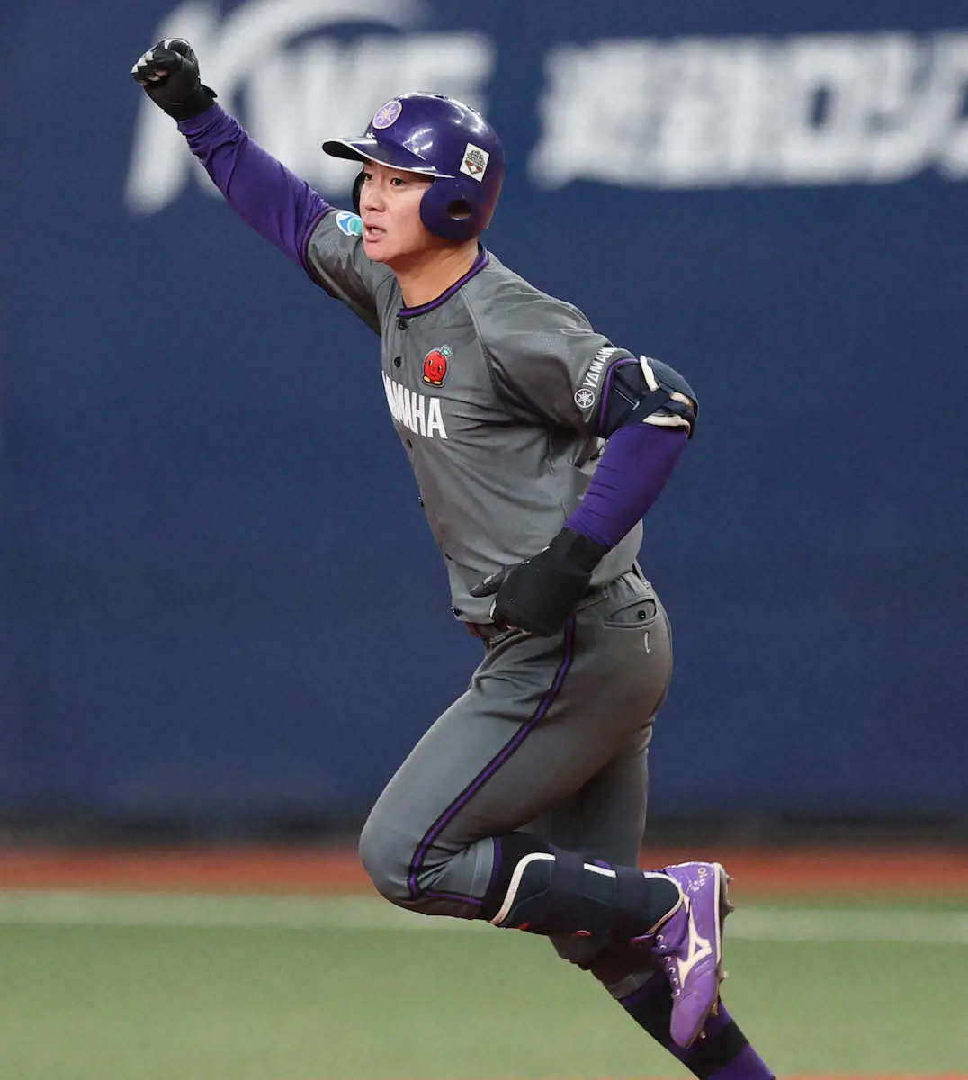 【画像・写真】ヤマハが2度目優勝へ王手　3番・相羽寛太が同点2ラン「次の試合に勝つということだけを考えてやりたい」