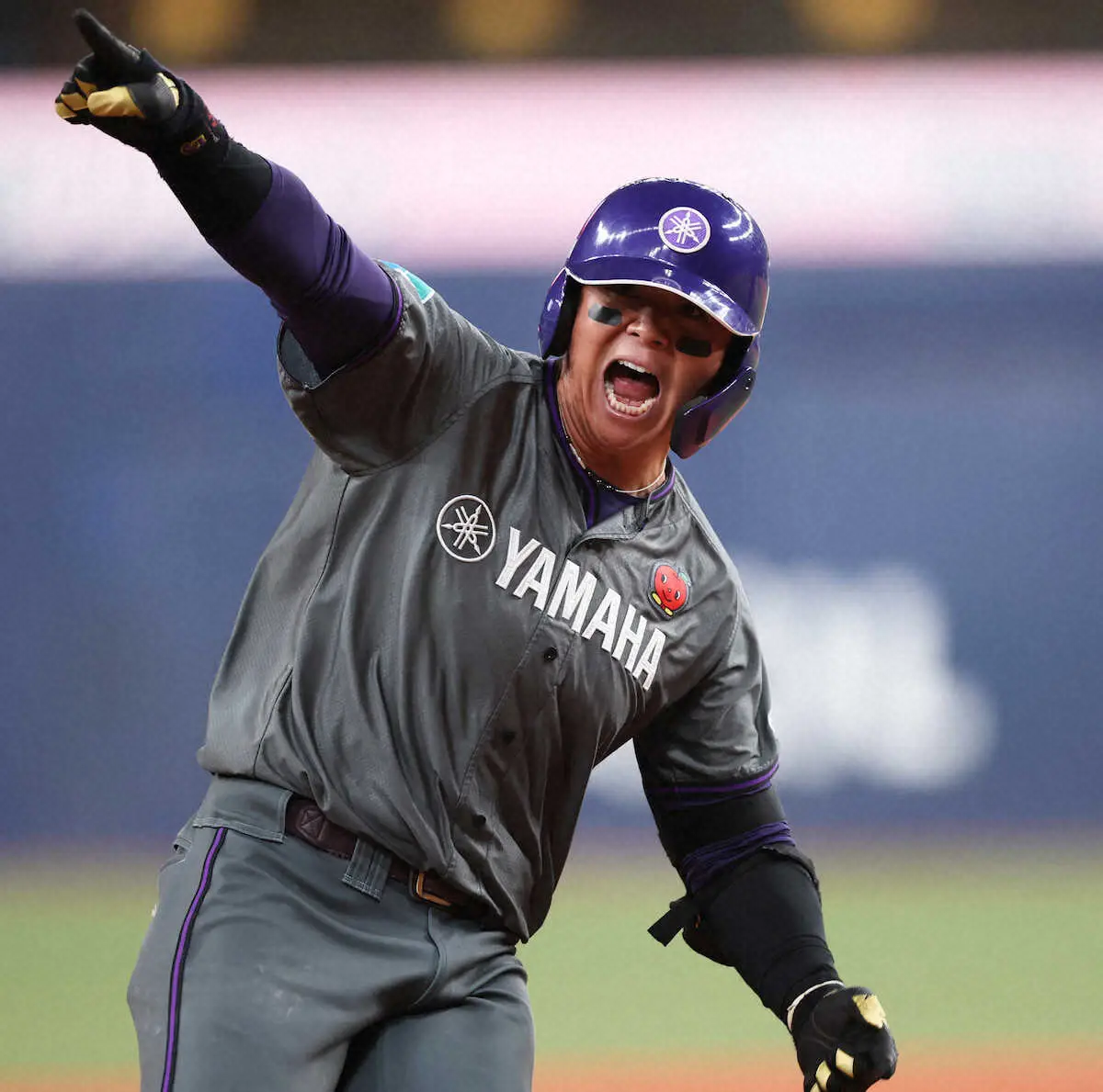 【画像・写真】ヤマハ　9年ぶりVに王手！9回に網谷V弾が決勝3ラン「最後は笑って終われるように」