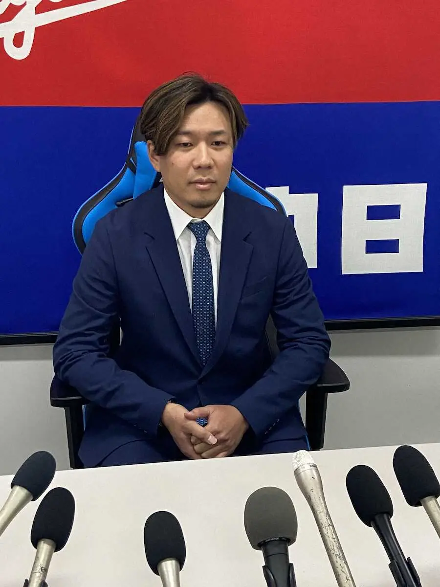 【画像・写真】中日　大野雄大「バンテリン以外も…」内弁慶返上を誓う　5000万円増で契約更改