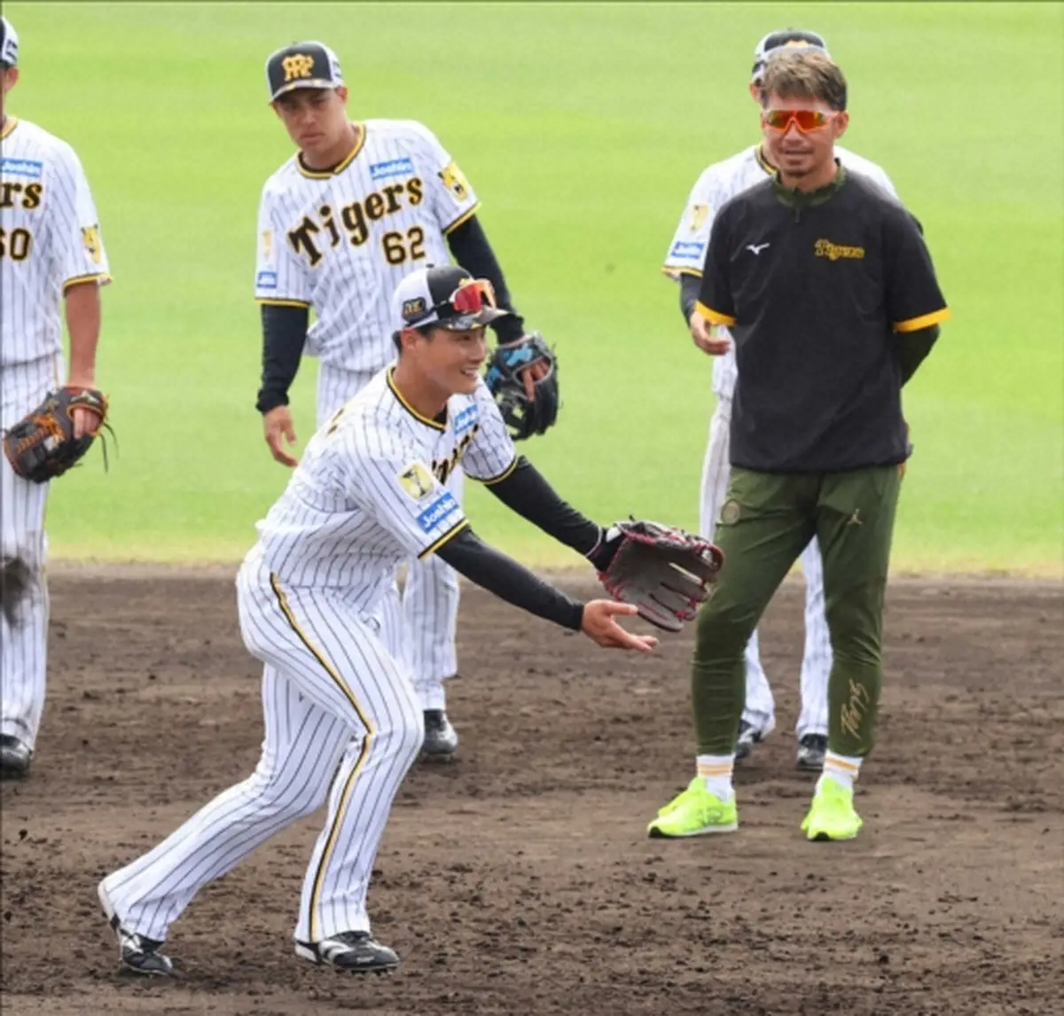 【画像・写真】レジェンド左腕から懐かしい助っ人まで…阪神で臨時コーチを務めた豪華メンバー