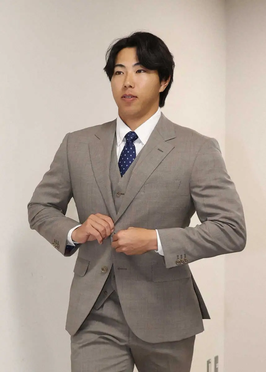 【画像・写真】阪神・工藤泰成が倍増の年俸840万円でサイン　「来年は今まで以上に頑張らないと」