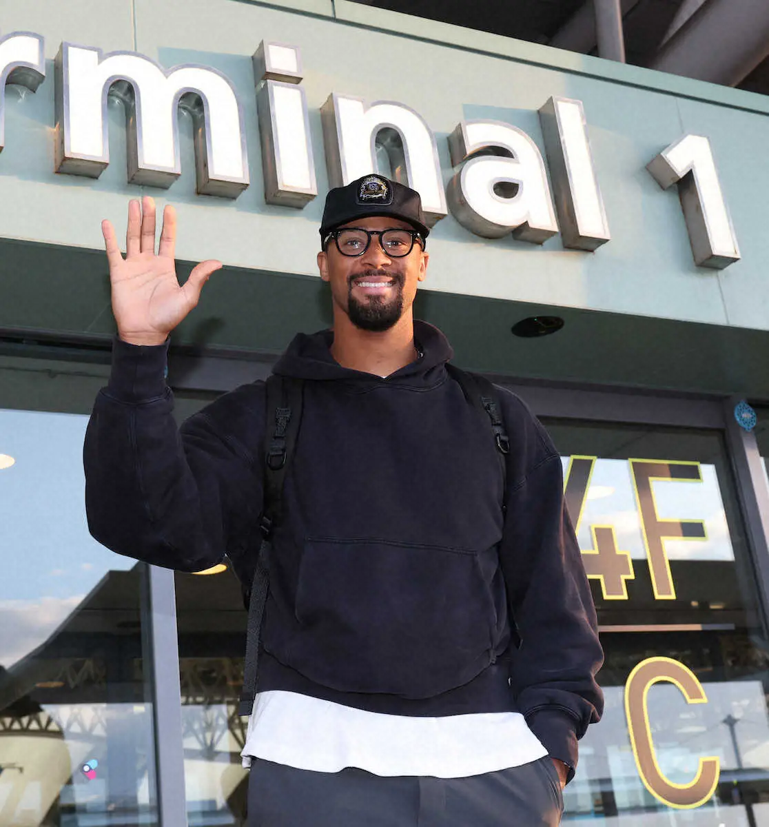 【画像・写真】阪神カレンダー23日から発売開始、3月は佐藤輝、4月は才木が単独、デュプランティエもカレンダーは残留