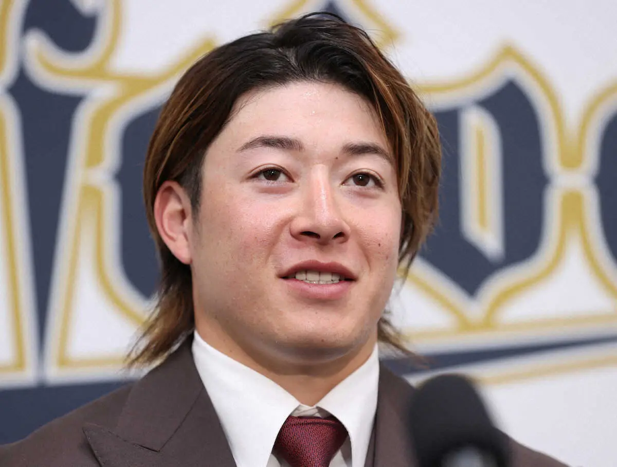 【画像・写真】オリックス・吉田輝星　900万円減更改も巻き返しに手応え「高校時代はこんな球筋だったと思い出した」
