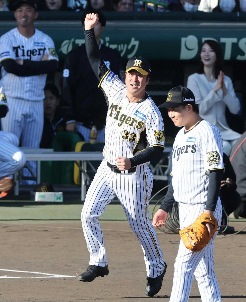 【画像・写真】本塁打を放った葛城育朗氏（撮影・大森　寛明）