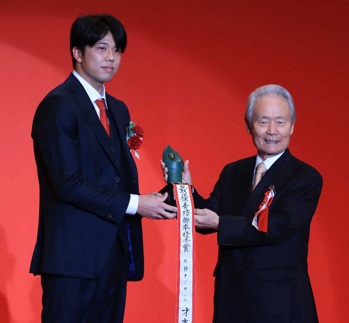 【画像・写真】阪神・才木浩人　感謝の初タイトル　「たくさんの方のおかげで今がある。防御率はその方々の力」