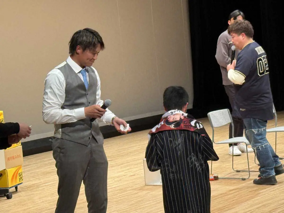 【画像・写真】オリックス・阿部、佐藤、才木が子どもファン向けファンミーティング出席　阿部は粋なプレゼント用意