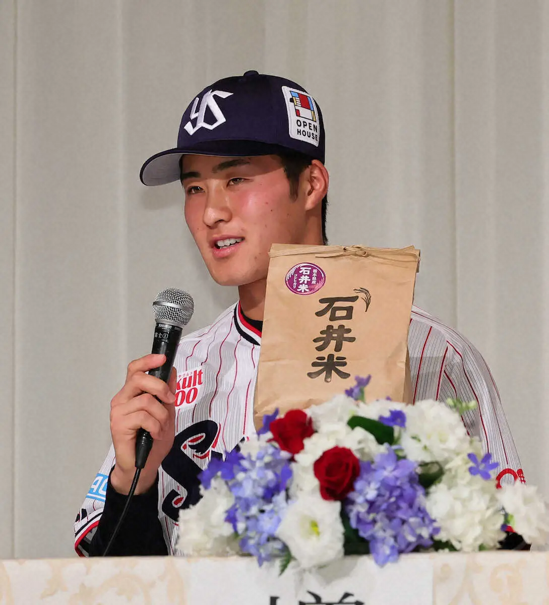 【画像・写真】ヤクルトOB・五十嵐亮太氏　新人に“食リポ”ムチャぶり