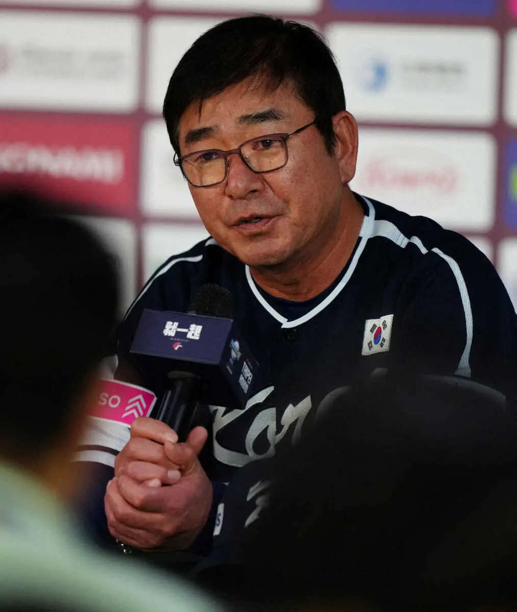 【画像・写真】息子の前妻が教え子と不適切な関係…韓国野球代表の前監督「司法機関と教育行政に深い失望」国民請願