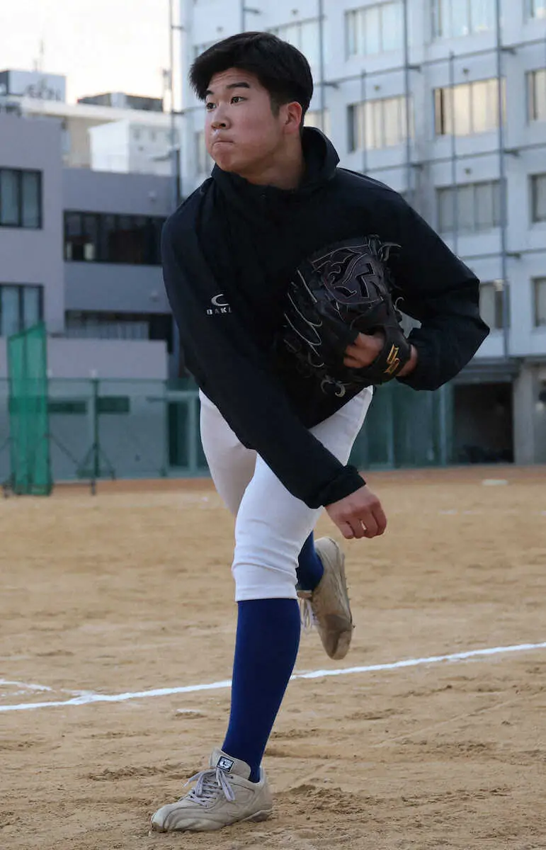 【画像・写真】【高卒プロ見送った注目球児】滝川・新井瑛太が描く青写真　青学大でも投打二刀流追求して4年後ドラ1