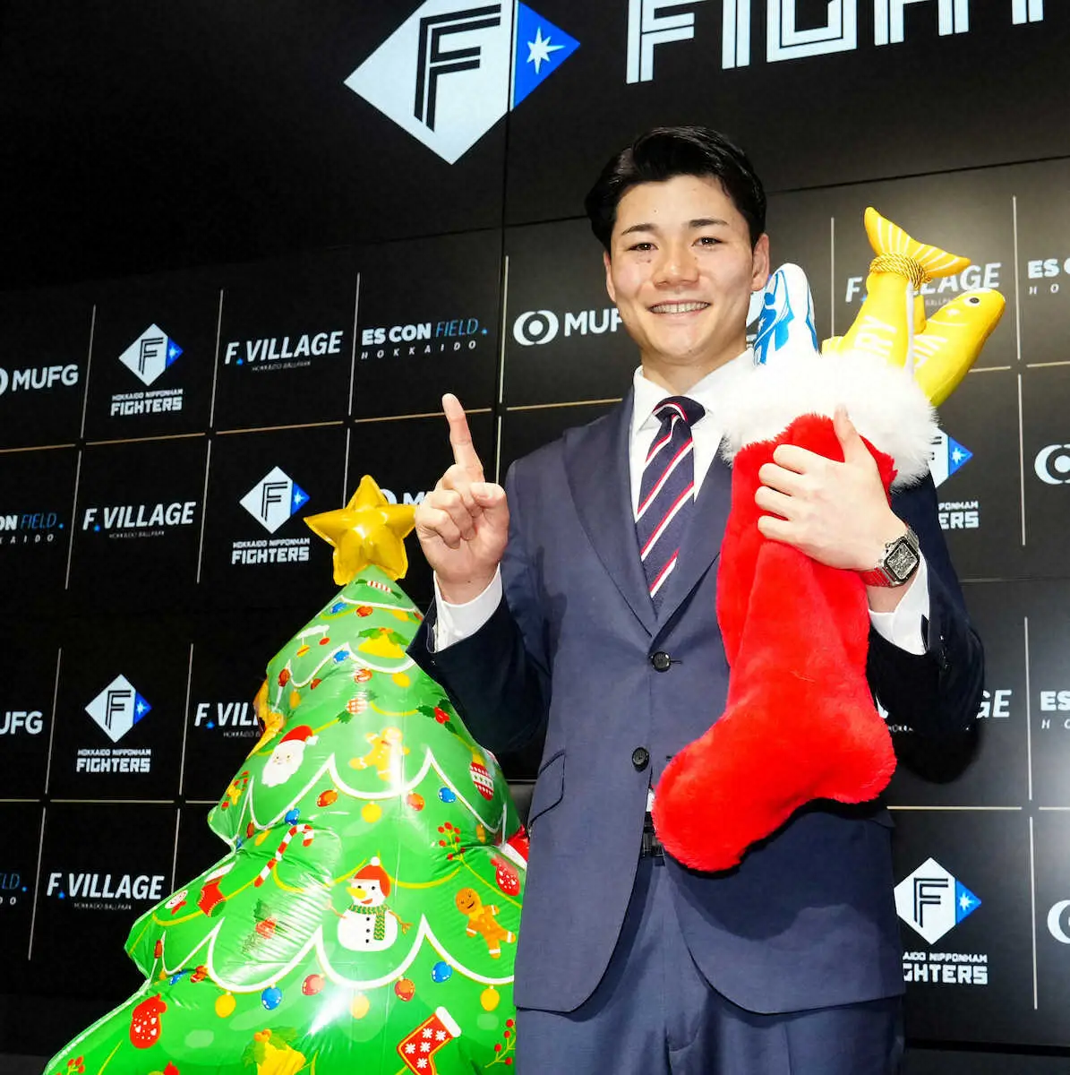 【画像・写真】日本ハム・清宮幸　8年目を終え初の大台突破「遅かったけど、一つのステータスなのでうれしい」