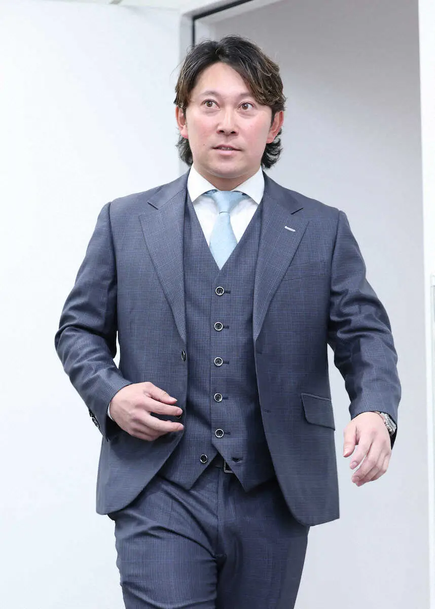 【画像・写真】オリックス・西野真弘が現状維持の年俸5000万円で更改　2年契約最終年へ「この年でもまだ伸びしろが」