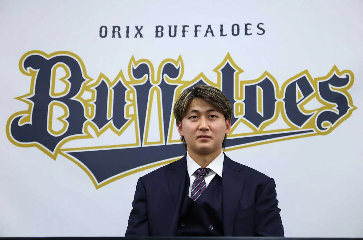 【画像・写真】オリックス・紅林弘太郎　大台目前「余裕で越せるような選手に」1600万円増の年俸9500万円で更改