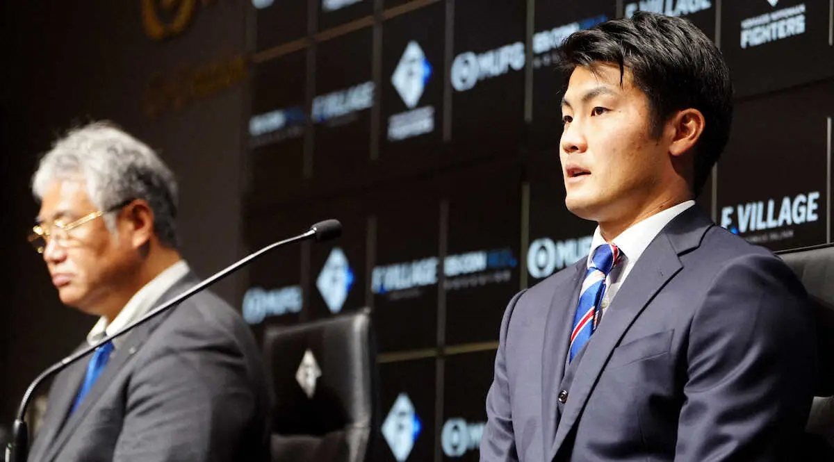 【画像・写真】日本ハムへ現役ドラフト移籍の菊地がエスコンで入団会見「大きなチャンスだと思って1軍で活躍したい」