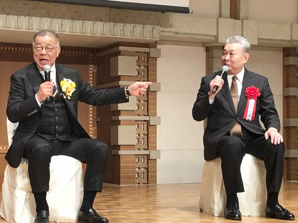 【画像・写真】阪神・掛布雅之OB会長「野球殿堂入りを祝う会」で石井にエール「メジャー挑戦止めることできない」