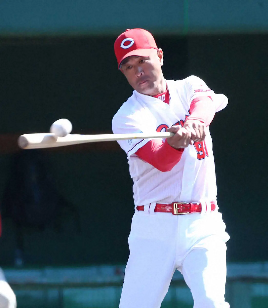 【画像・写真】広島コーチ時代の玉木朋孝氏