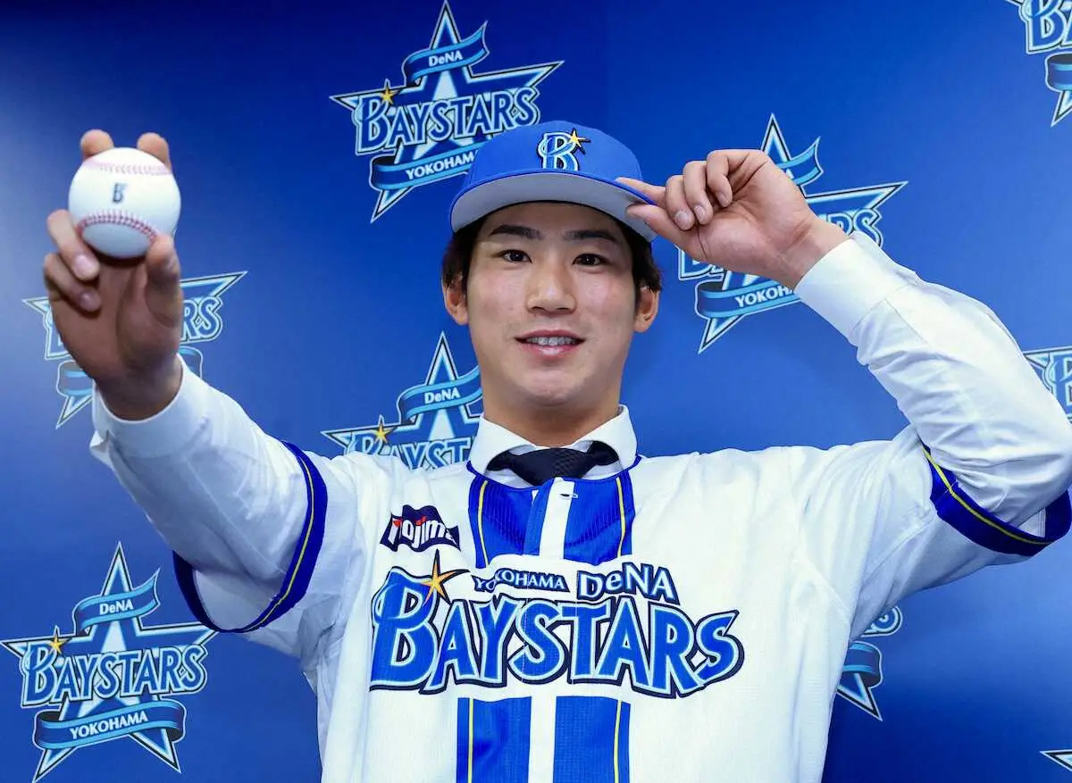 【画像・写真】DeNA移籍の浜が入団会見　呼び方は「“ハマのハマショー”でお願いします」