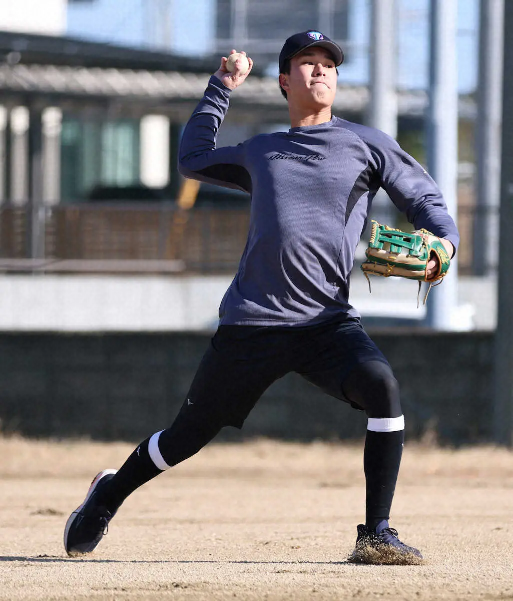 【画像・写真】阪神ドラフト3位・岡城快生が自主トレ公開　故郷・岡山に帰省も「特に話しかけられることも…」