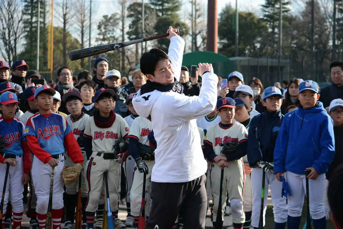 【画像・写真】巨人へFA移籍の松本　中堅レギュラーに名乗り「しっかりつかみ取りにいくことが一番大事な目標」