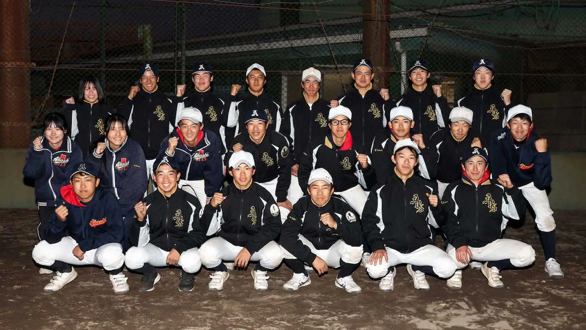 【画像・写真】【古豪巡礼】環境変化に部員減…停滞期を経て復権期す明石　「延長25回」伝統校の今（前編）