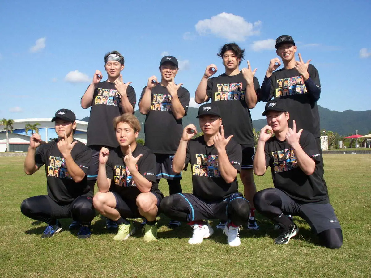 【画像・写真】ソフトバンク・近藤健介　“破壊”から新フォーム創造　直球への対応に手応え　徳之島での自主トレ公開