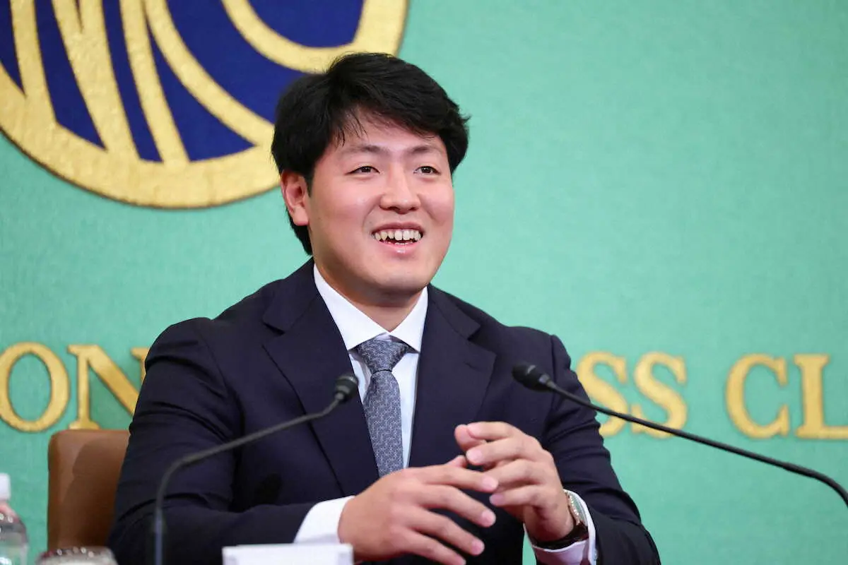 【画像・写真】ブルージェイズ・岡本和真　長嶋茂雄さんに見てもらった素振り「今でも忘れることない」日本記者クラブ会見