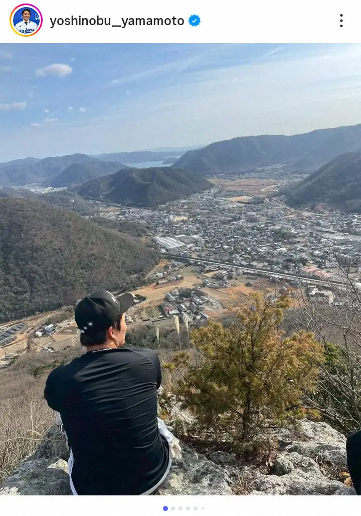 【画像・写真】山本由伸「最高の一年に」　新年あいさつで最新ショット公開　地元岡山でリフレッシュ…大物釣った姿も