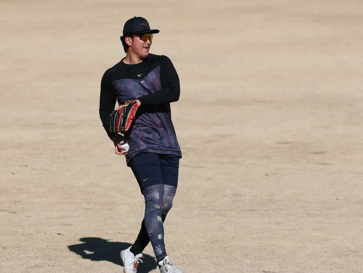 【画像・写真】5年目の日本ハム・有薗　中学時代以来の外野挑戦　レギュラー狙って「幅広げる」