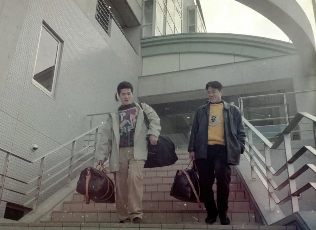 【画像・写真】【阪神大震災から31年】阪神・片山大樹ブルペンコーチ「支えること」が人生の指針に