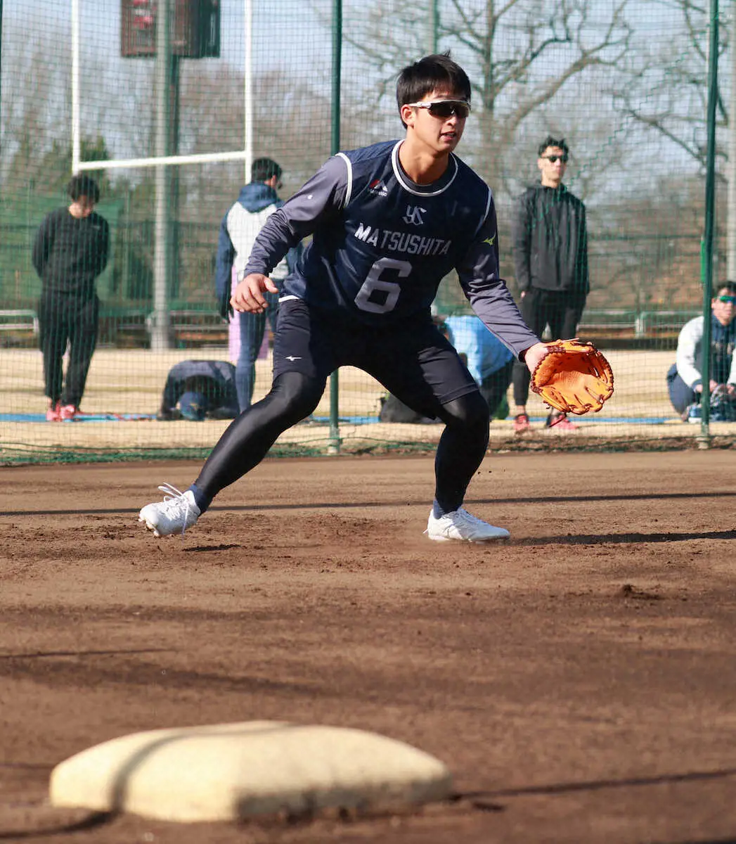 【画像・写真】「村神様」後継ヤクルト・ドラ1松下　三塁守備に自信「自分のペースで自分の持ち味を出せたら」
