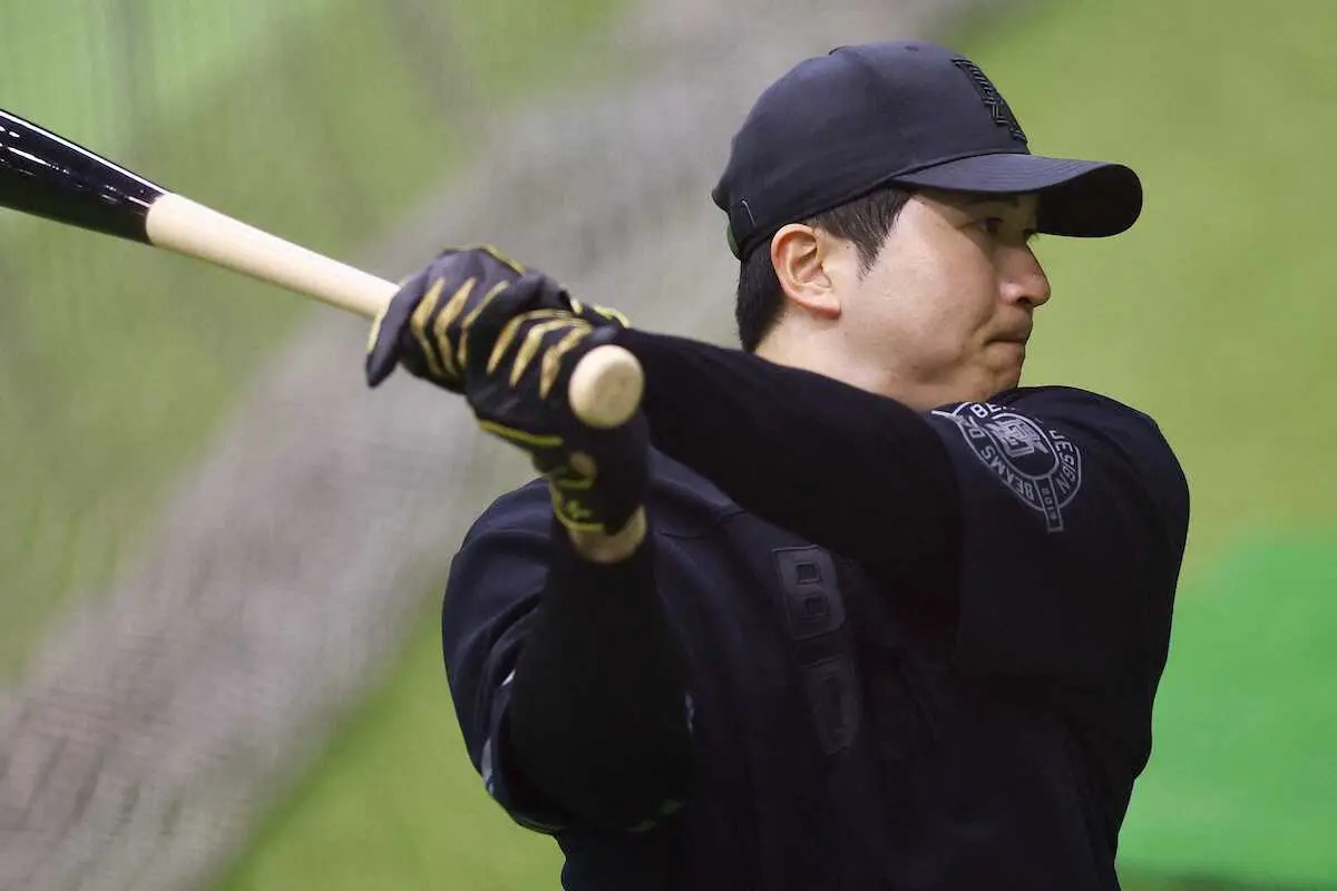【画像・写真】巨人・泉口友汰　自主トレ公開　昨季打率3割マークも危機感語る