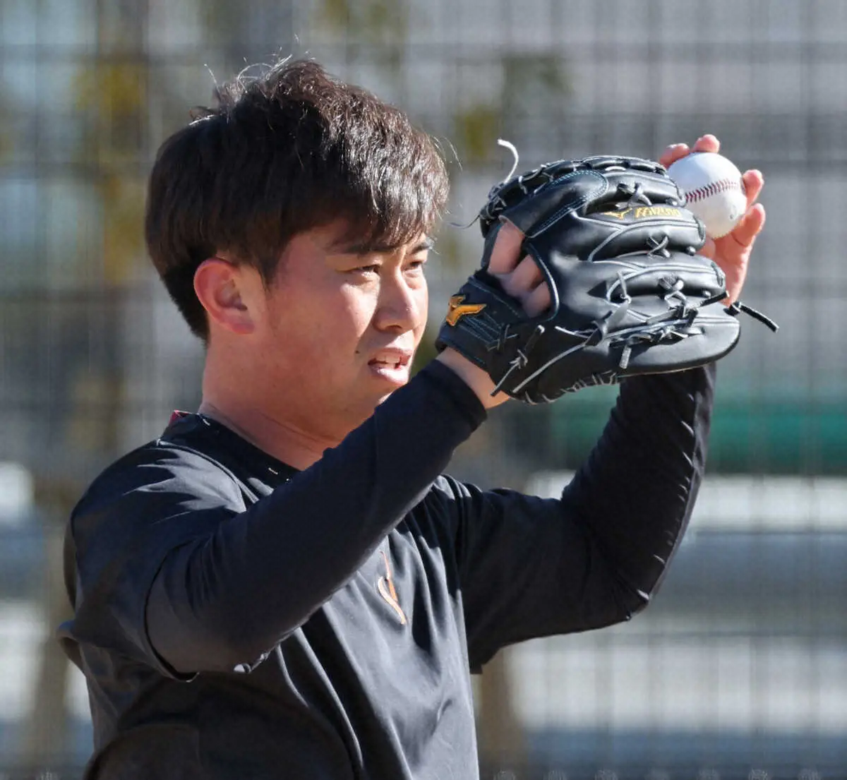 【画像・写真】阪神・桐敷拓馬　午年の飛躍誓う　オフをうま～く使って充実「球の感覚もよくなっている」