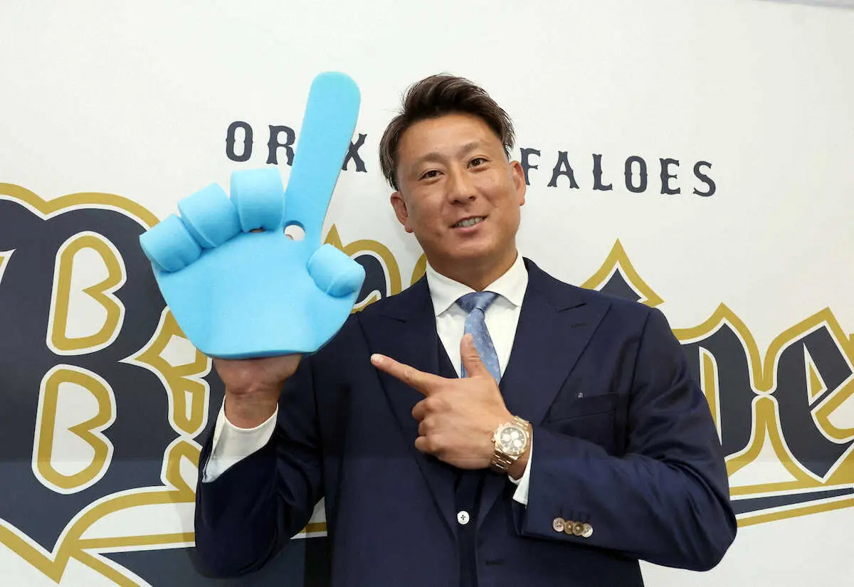 【画像・写真】オリックス・杉本裕太郎　1000万円増の7700万円も“白旗”更改「この悔しさを白球にぶつけたい」