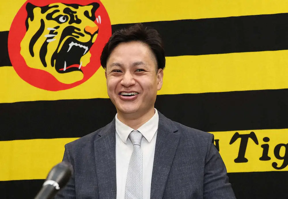 【画像・写真】「野球歴よりギョーザ焼く歴の方が長い」　阪神・大竹耕太郎が梅田の名店を絶賛