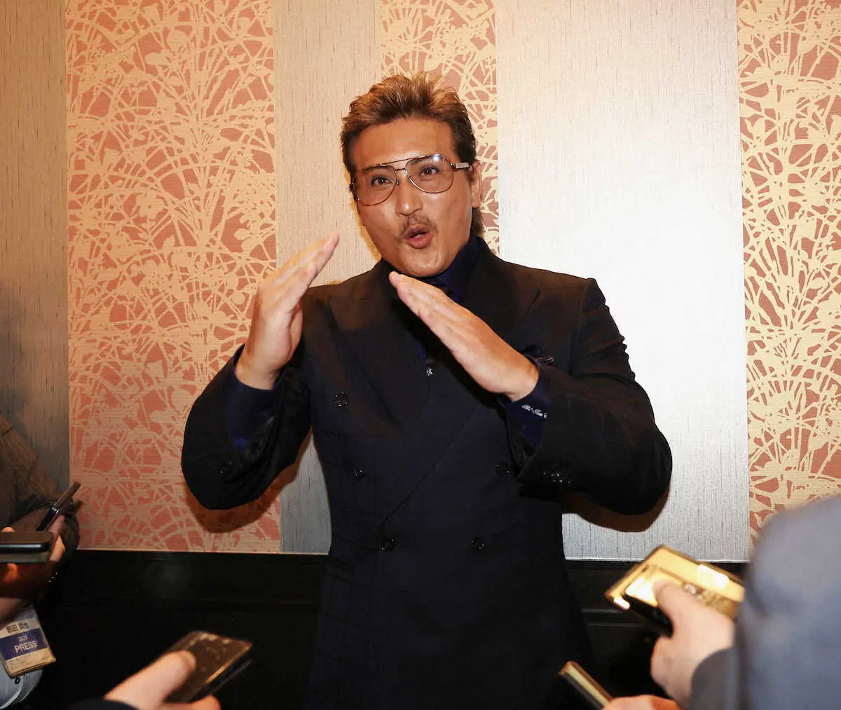【画像・写真】日本ハム・新庄剛志監督　オフシーズンの過ごし方は「鼻の整形！」マスクは継続着用へ