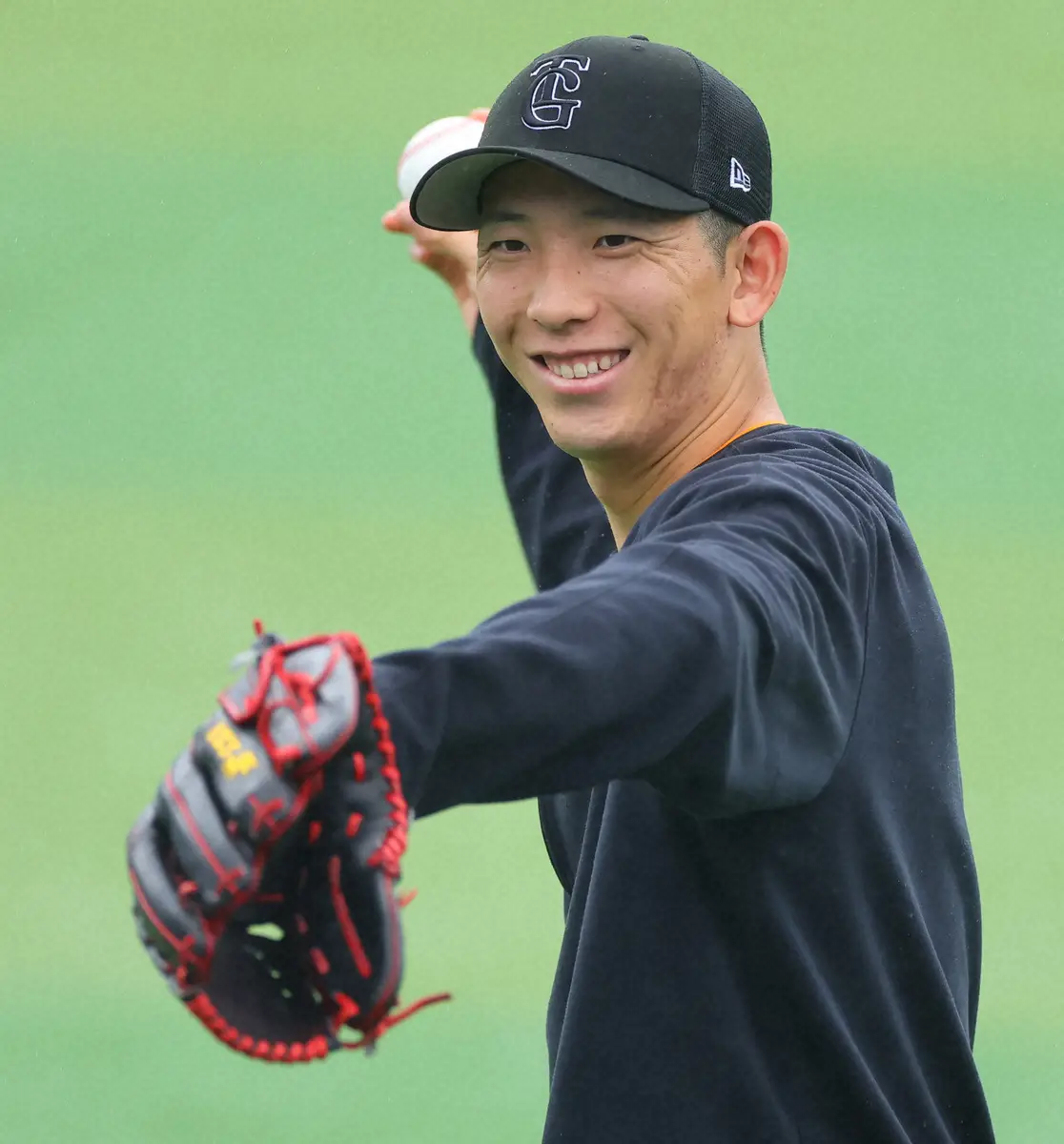 【画像・写真】巨人・戸郷　今年も投手会幹事　ドラ1・竹丸らの「笑顔を引き出せれば」